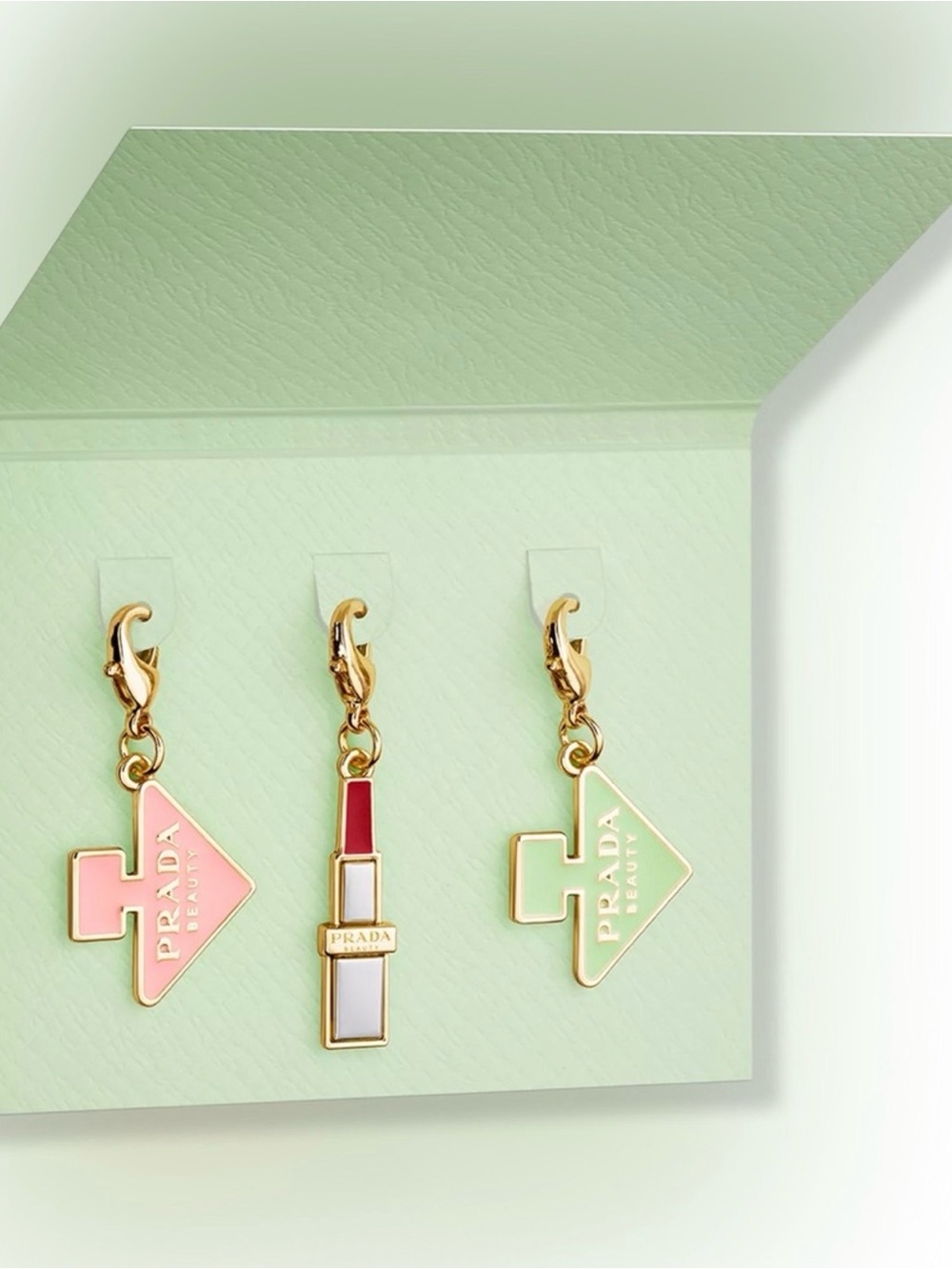 PradaBeauty Charm Set
